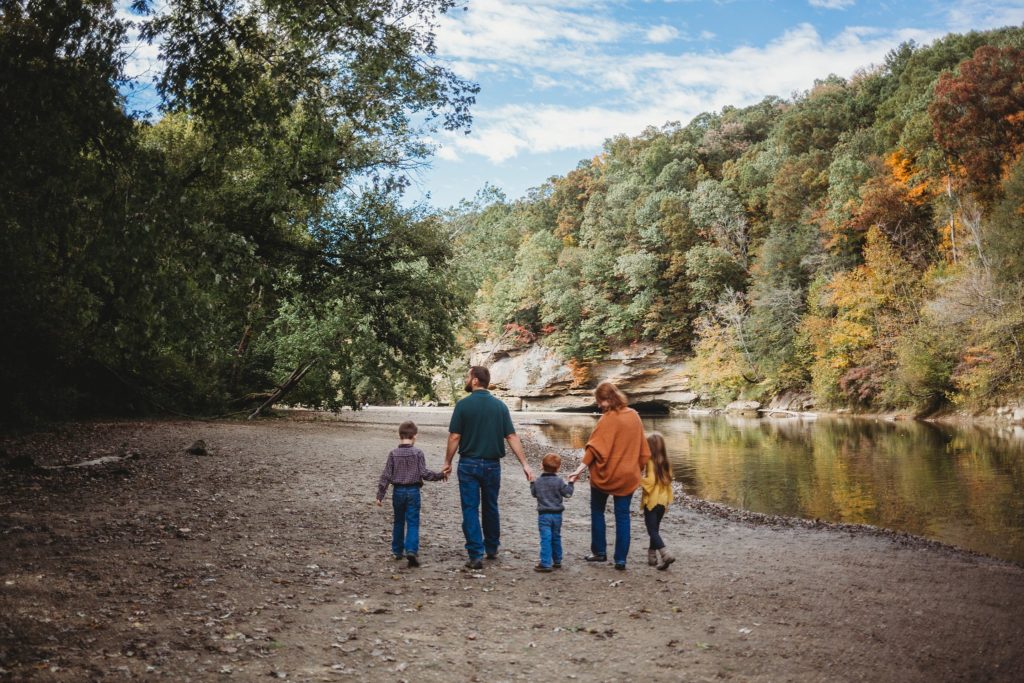 family photography at turkey run state park
